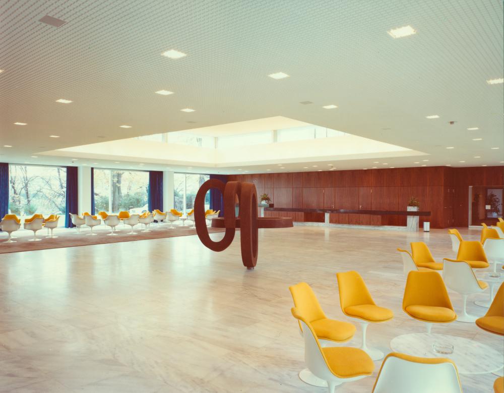 Roche Art Collections